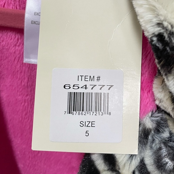 New American Widgeon Faux Fur Coat (Child size 5) - Picture 8 of 13